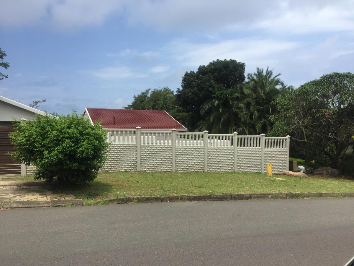 White House Lodge In Scotburgh Scottburgh Exterior foto